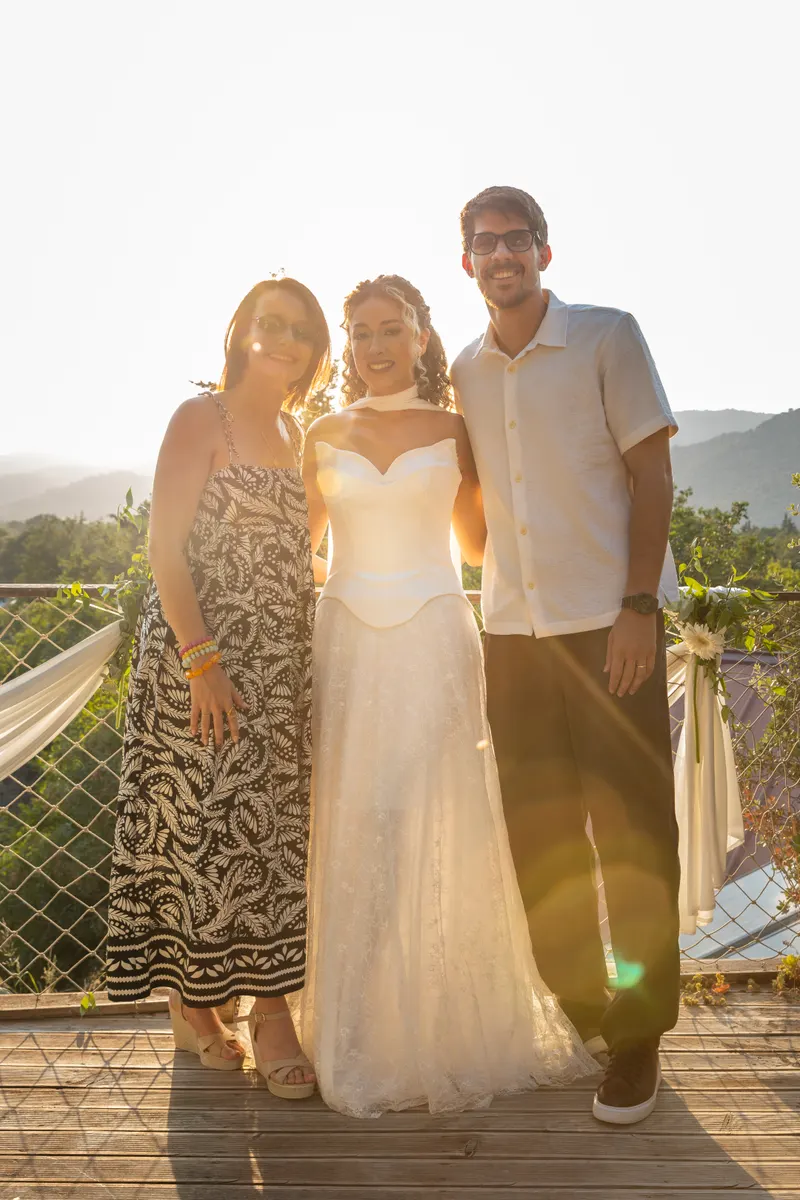 Merthan ve Fatoş engagement photo - Friends